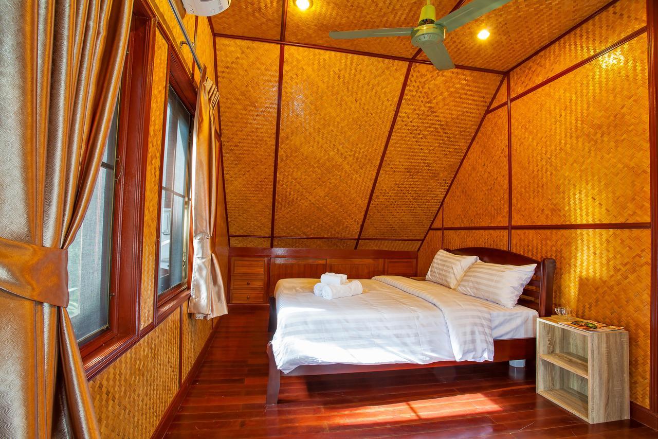 Traditional Thai Villa Nikkie In Tropical Nature, 4Br & Pool, Near Rawai Beach Nai Harn Zewnętrze zdjęcie